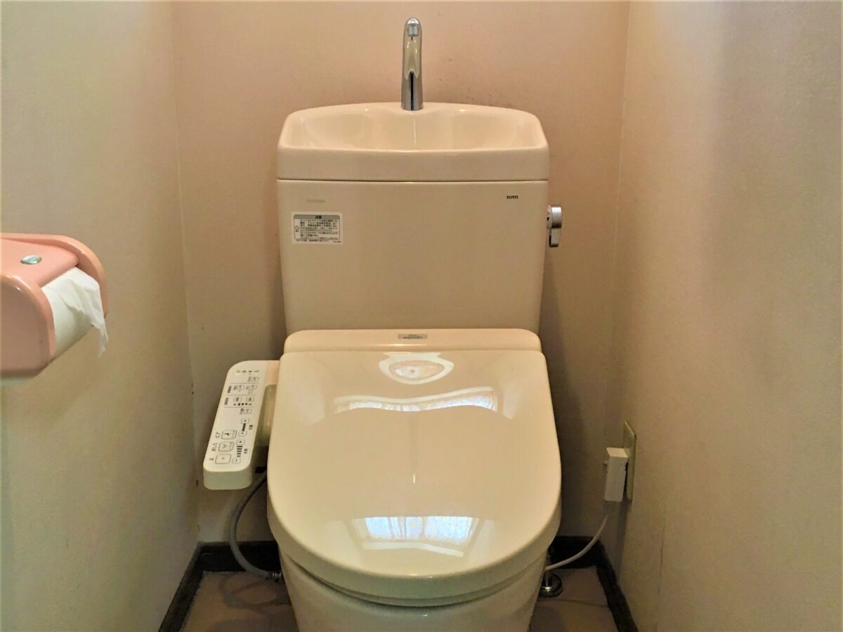 小倉北区長浜町　トイレ交換　作業後