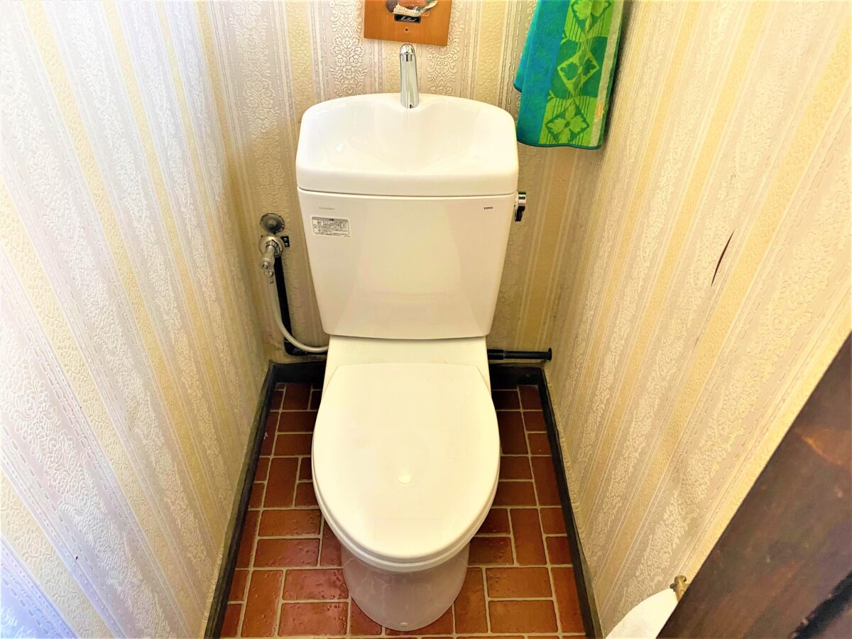 小倉南区長尾トイレセット交換　作業後