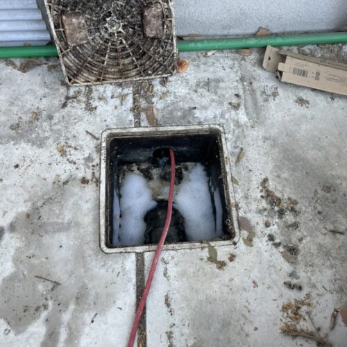 八幡西区上香月　台所詰まり　作業中